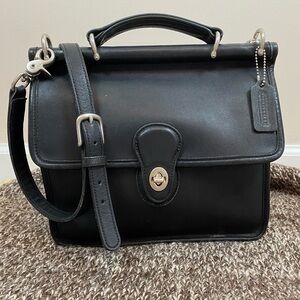 Vintage Coach Willis Black Leather Crossbody Bag w/Nickel Hardware